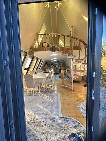 agcakend kiraye evler: Masazırda gözəl mənzərəsi olan Aframe ev təqdim edirəm.Elanı paylaşan — 8