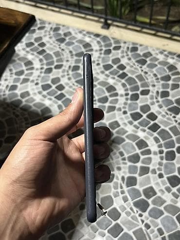 Samsung a23 Boz reg 128 gb yaddaş 4 gb ram Təkcə ekran deyişilmelidir — 3