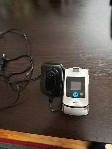iphone 13 100 pil: Motorola rəng - Gümüşü, Düyməli — 1