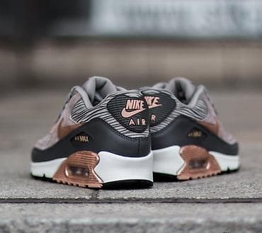 Кросовки Nike, в отличном состоянии, размер 36.5-37. 15 ман — 3
