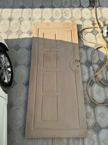 mdf: Taxta qapı 89sm/2.07sm əla qapıdır 10 ədə var hamısını alana 12 — 3