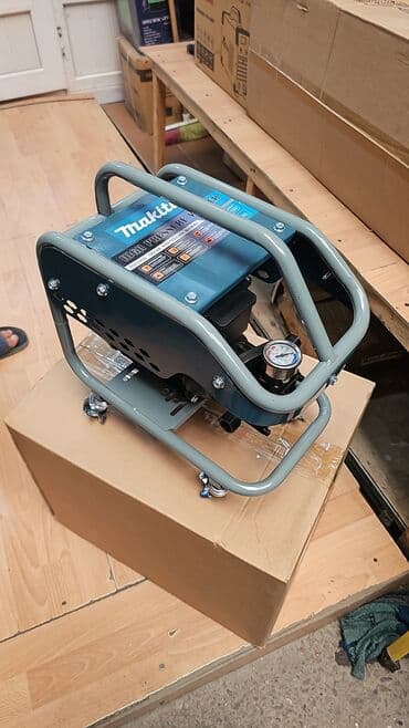 konbi yuyan aparat: Moyka aparatı 3900 vatt 300 bar Diqqət Çatdırılma bir gün ərzində — 2