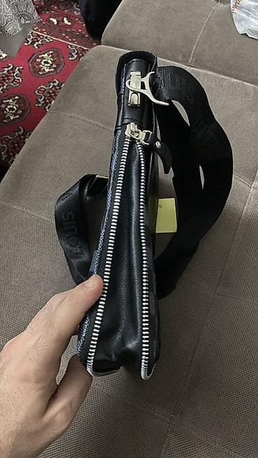 qizil alan: Çiyin çantası, Louis Vuitton, Yeni — 6