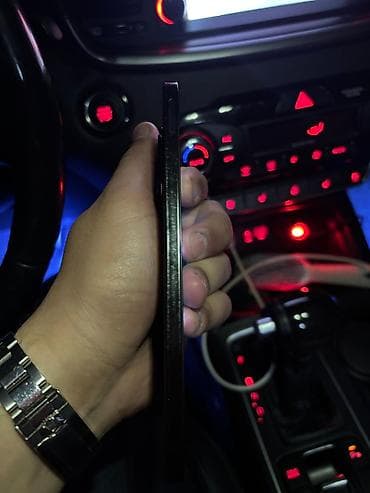 hoco power bank: Honor X8b, 256 GB, rəng - Qara, Düyməli, Sensor, Barmaq izi — 5