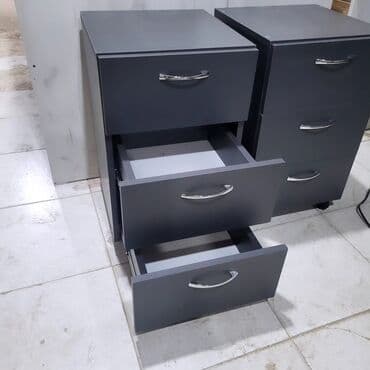 bərbər şkafı: Ofis tunbuckalari yenidirler.✅️ hundürluk 65 sm ✅️ eni ve derinlik 40 — 3