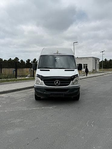 r15 mercedes: Mercedes-Benz Sprinter: 2.7 l | 2010 il — 1