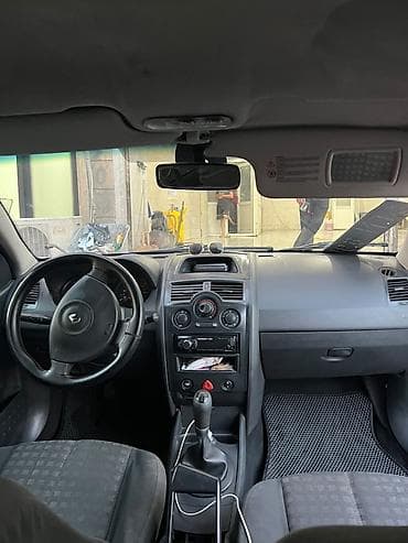 reno kangoo: Renault Mégane Grandtour (aile universal), ağ rəng - Kuzov: universal — 8
