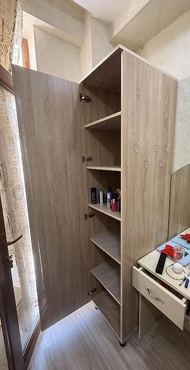 kreslo ofis uchun: Tək qapılı, açıq rəng palıd teksturalı şkaf - Material: laminat/LDSP — 2
