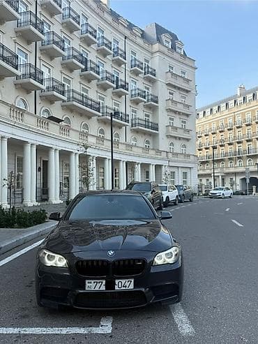 antena masin: BMW 5 Series (F10) sedan – qrafit/qaranlıq boz rəngdə, M-Performance — 5
