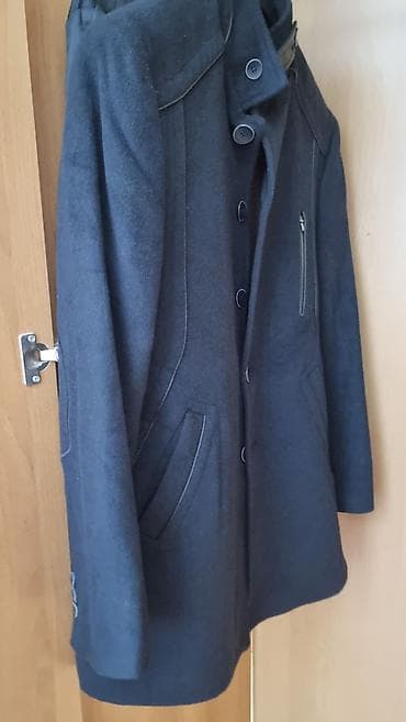 Temiz seliqeli Hec bir kesik ciriq yeri yoxdu. 3 il evvel alinib. Cox