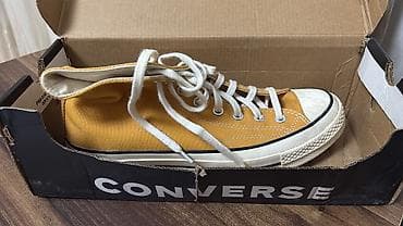 conver: Satılır – Original Converse (Kişi) 📏 Ölçü: 41 🎨 Rəng: Sarı (Mustard) — 1