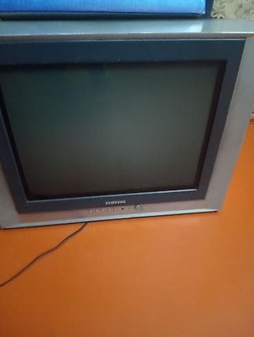 youtubeli televizor: Hec bir problemi yoxdu islek veziyyetdedi pultu da var artiqdi diye — 3