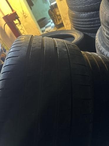 dizel masin: Şin Pirelli 255 / 35 / R 19 — 2