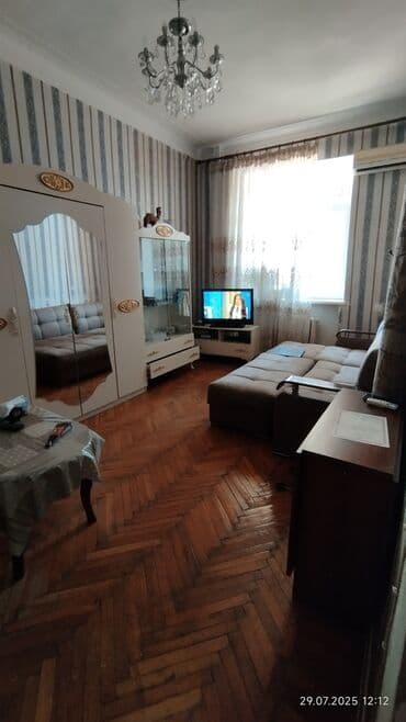 sumqayit 17 mkr: Bakı, Suraxanı, 2 otaqlı, Köhnə tikili, 49 kv. m — 3