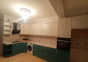 мебель на заказ шкафы: Sifarişlə mətbəx dəsti, Özü çəkən petlələr, Parlaq laminat, Kredit yoxdur, Pulsuz çatdırılma — 2