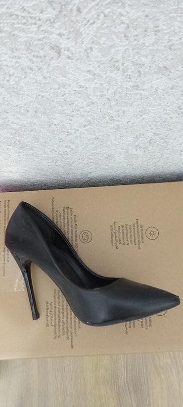 Tuflilər, Ölçü: 36, rəng - Qara, İşlənmiş