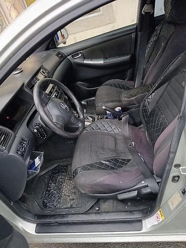 arxa kapot: Toyota Corolla: 1.4 l | 2006 il Hetçbek — 10