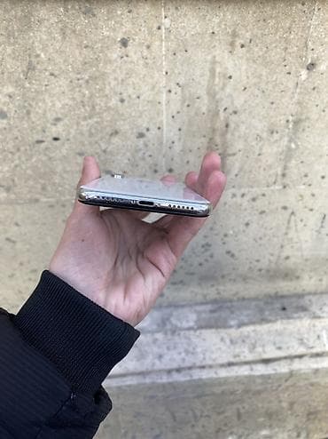 iphone 17 qiymet: IPhone X, 256 GB, Gümüşü, Zəmanət, Simsiz şarj, Sənədlərlə — 3