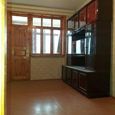 main mtk evler: Gəncə, 3 otaqlı, Köhnə tikili, 75 kv. m — 3