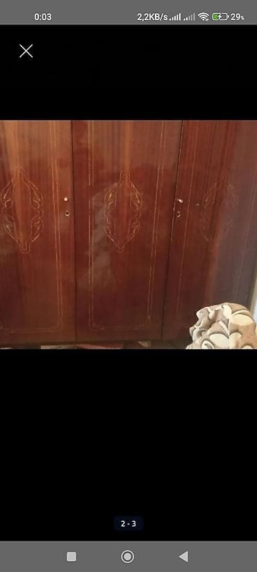 pustə ağacı: Diqqət təcili cox qədimi qədimi sovetin stoludur Tünd rəngli. Şəkildə — 8