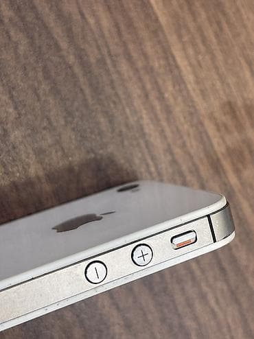 apple ipod touch: IPhone 4S, 16 GB, Ağ — 7