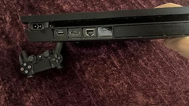 ps2 ikinci el: Sony PlayStation 4 Slim oyun konsolu - Model: PS4 Slim (qara rəng) - — 2