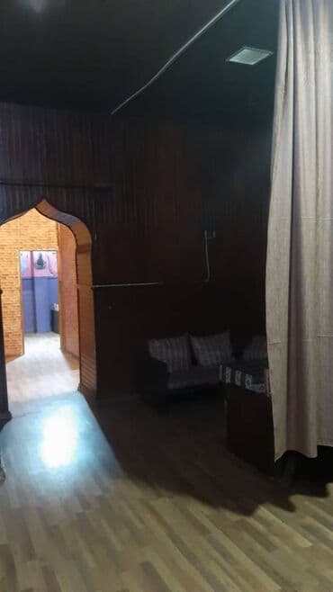 qarayev obyekt: Nərimanov rayonu, Nərimanovda saatın yaxınlığında ümumi sahəsi 250 — 5