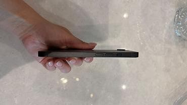 i̇phone 16e: IPhone 16e, 128 GB, Qara, Face ID — 6