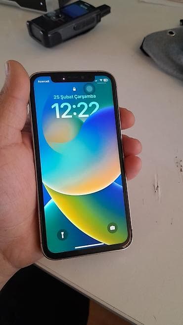 telefon honor 10: IPhone X, 64 GB — 2