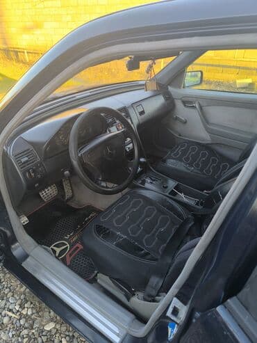 şevralit curuz: Mercedes-Benz C 180: 1.8 l | 1994 il Sedan — 5