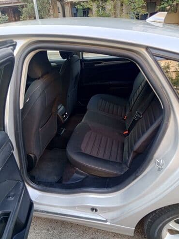 sürət qutusu yağı: Ford Fusion: 1.5 l | 2018 il 1 km Sedan — 4