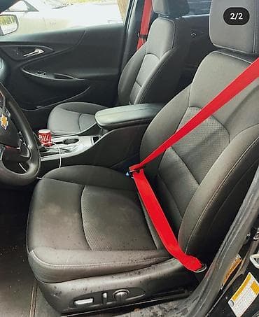 Avtomobil təhlükəsizlik kəmərlərinin rəngli dəyişdirilməsi və