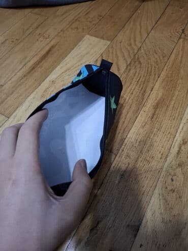 a4 kagiz qiymeti 2022: Uşaq üçün silindrik qələmqabı - Rəngarəng dizayn: qara-mavi fon — 3