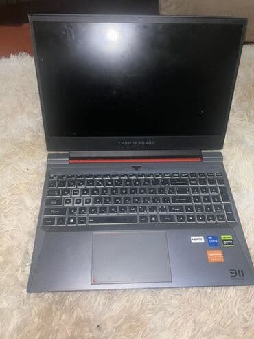 Printerlər: Intel Core i5, 15.6 " — 3