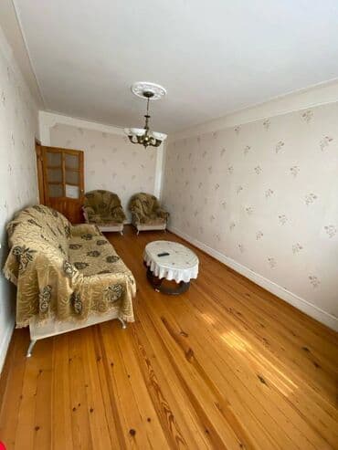 xalqlar dostluğu evlər: Bakı, Qaraçuxur qəs., 3 otaqlı, Köhnə tikili, 75 kv. m — 2