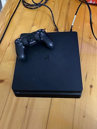 ssd har disk: Playstation 4 slim 1TB Diskovodunda prablem var. Online oynamaq olur — 1