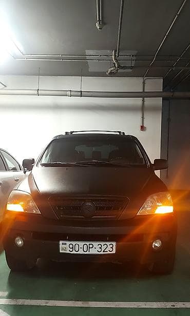 mercedes disk: KIA SORENTO SUV – mat qara rəngli, tam ölçülü kuzovlu, şəhər və — 4