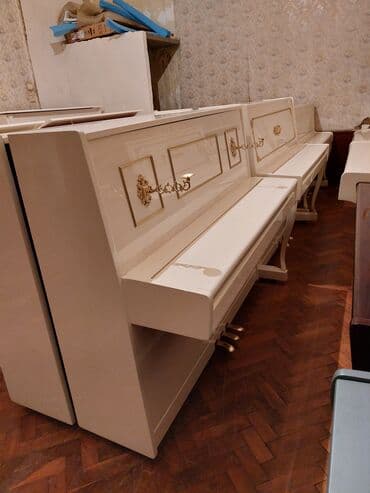 пианино беларусь: Pianino БЕЛАРУСЬ Rusiya stehsalı. Əla vəziyyədə. Cadrılma və köklənmə — 1