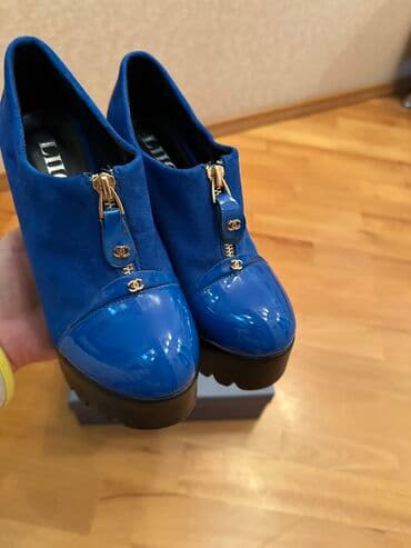 женские толстовки на молниями: Туфли, Размер: 37, цвет - Синий, Б/у — 2