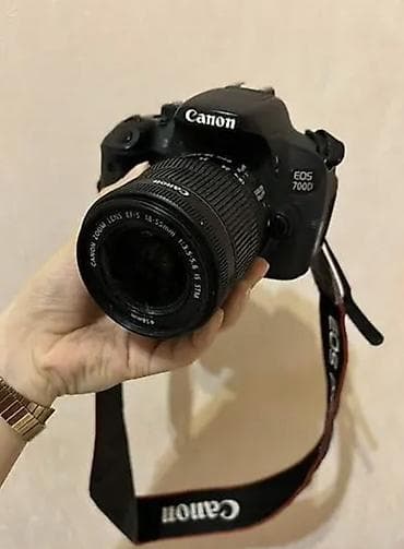 canon eos 2000d: Alınandan Bu Vaxta kimi ancaq evdə istifadə olunub 2000-5000 Probegi — 1