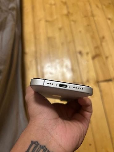 17 pro max 512: IPhone 16, 128 GB, Ağ, Simsiz şarj — 3