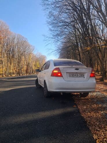 qoşqusu olan avtomobil: Barter olunur — 2