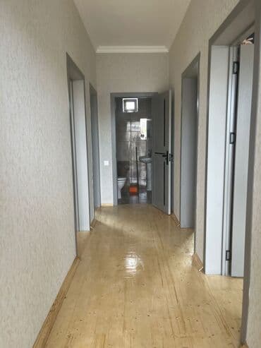 saray mtk satis qiymetleri 2023: Binede düz asvalt Yolun ustunde 1.7sotun icinde 7das kursurlu 3otaqli — 5