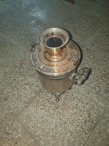 Klassik kömürlü/odunlu samovar - Material: metal korpus, pirinç tonlu — 3