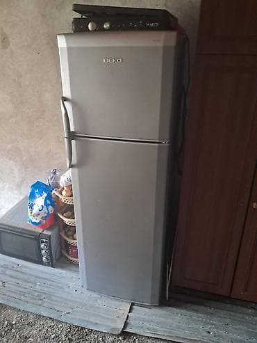 Б/у 2 двери Beko Холодильник Продажа, цвет - Серебристый — 2