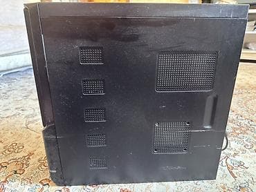 korpuslar: Masaüstü kompüter korpusu (ATX/microATX üçün) - Qarşı panel: 5.25" — 1