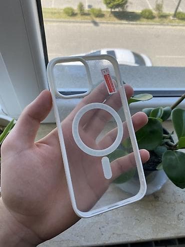 Şəffaf magsafe case 13 pro max üçün təptəzədir 25 manata alınıb heç