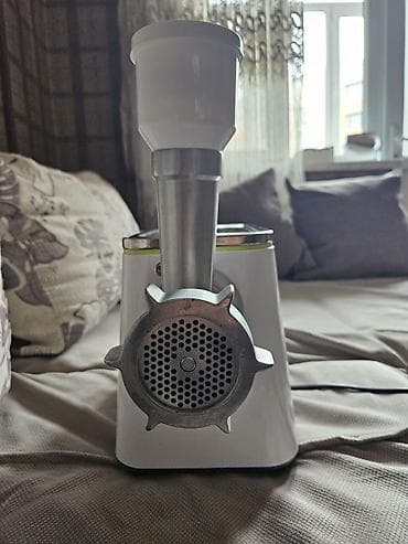 Ət çəkən maşın Beko