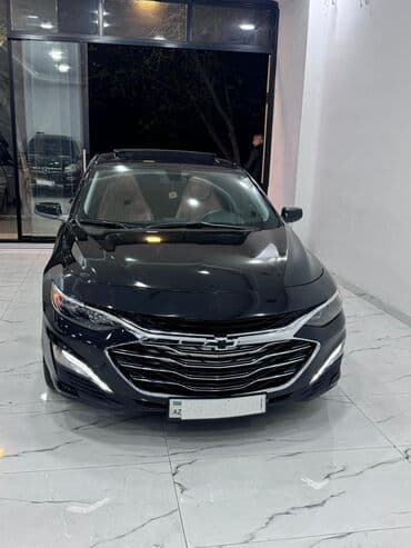 qalenvagen qiyməti: Chevrolet Malibu ✅ iLi 2022 Mator 1.5 Probek 105min km Mator karopka — 1