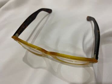 RayBan, original, hec iwlenmeyib, Isvecreden getirilib. Wp Aqil lalafo.az -da RayBan, original, hec iwlenmeyib, Isvecreden getirilib. Wp Aqil